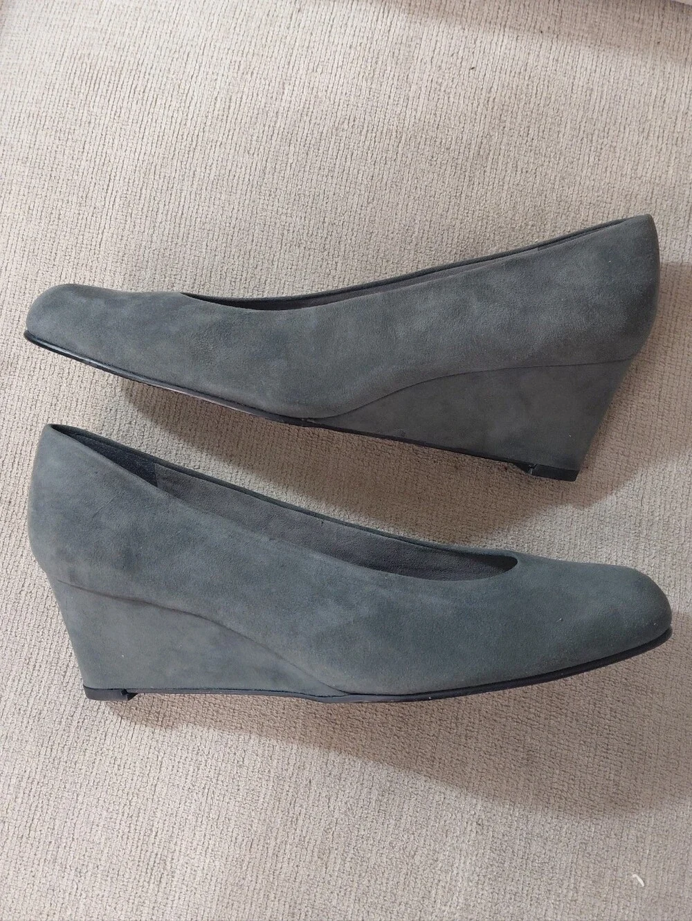 Stuart Weitzman Gray Suede Wedges Women's Size 11